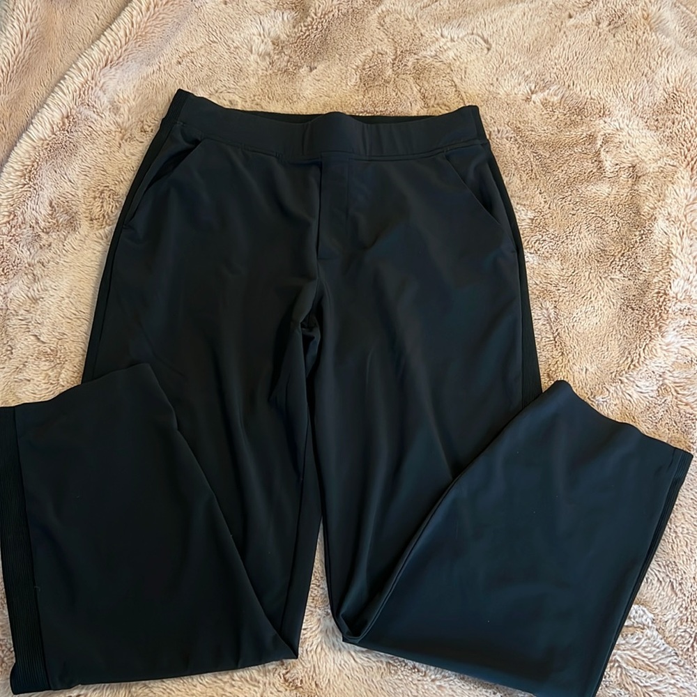 EUC - Athleta Brooklyn Pants!